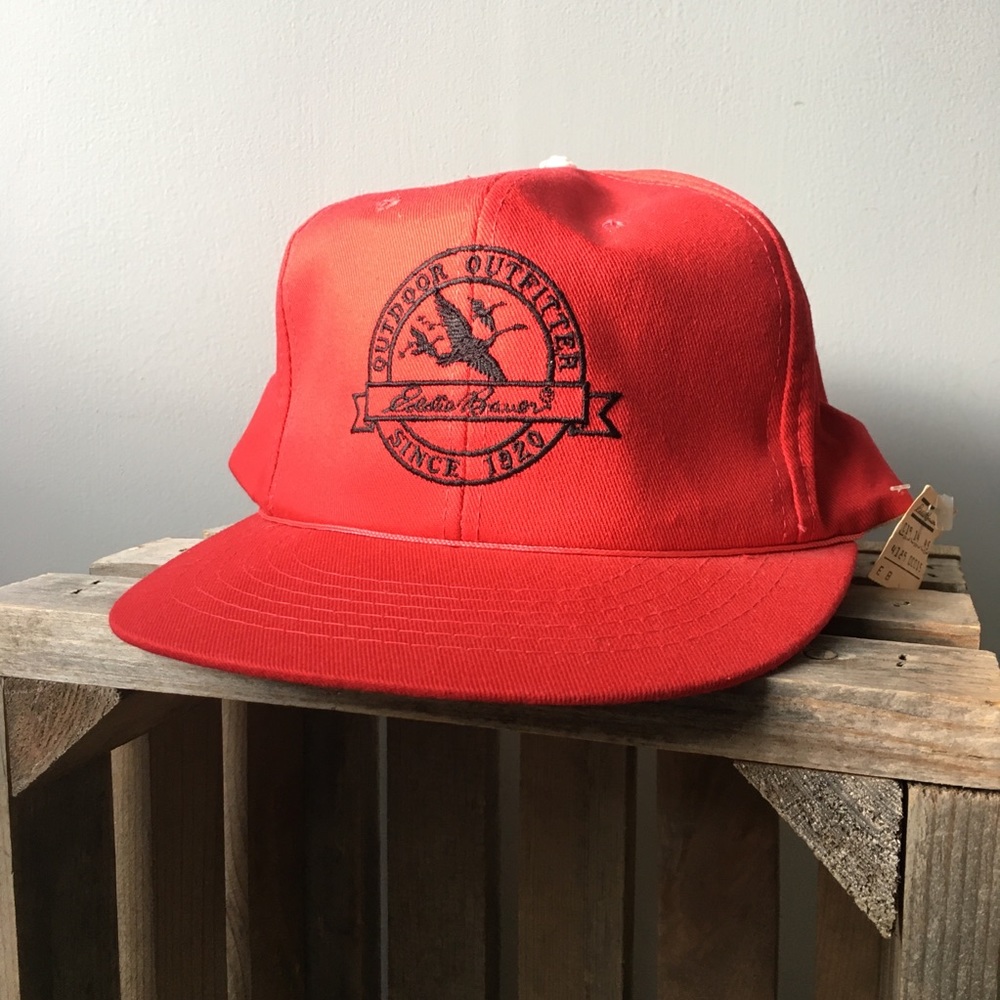 Eddie Bauer | NWT Vintage Flat Bill Hat Red